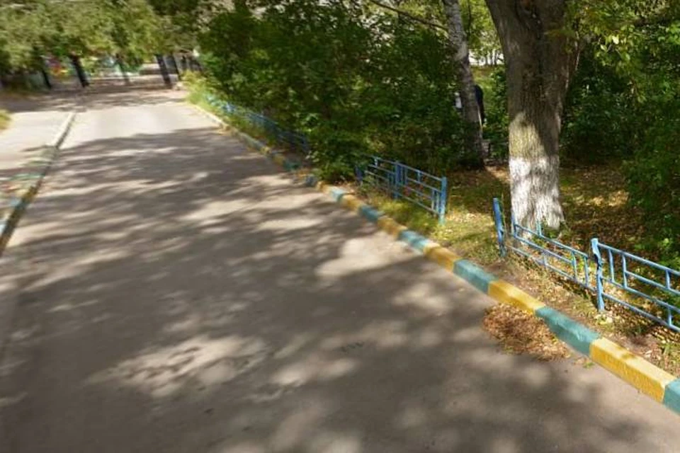 В Ленинском районе обнаружено тело человека, застрявшего головой в металлическом заборе