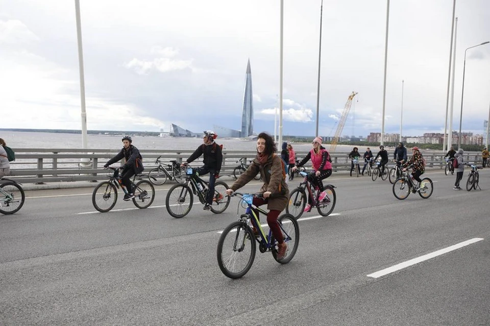 В Санкт-Петербурге 3 июня прошел велопарад «ЗСД Фонтанка Фест». Фото: «Газпром нефть»