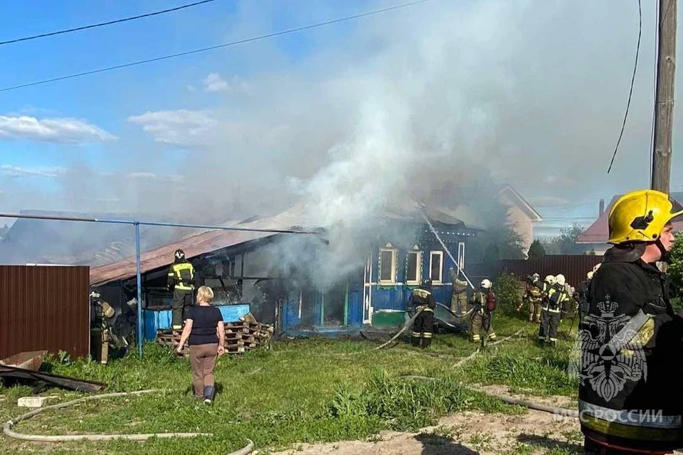 Частный дом загорелся в Кузнечихе 11 июня.