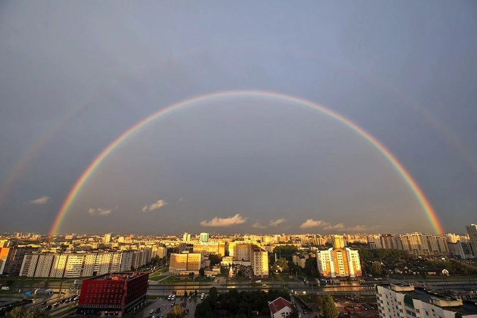 А после дождя, конечно, радуга.