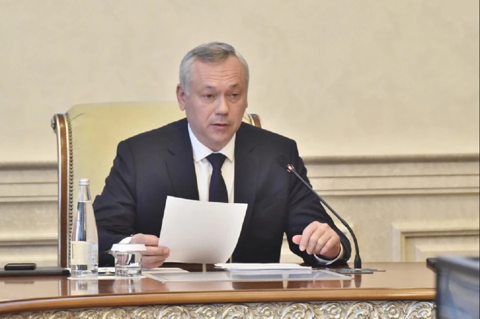 Андрей Травников. Правительство НСО.