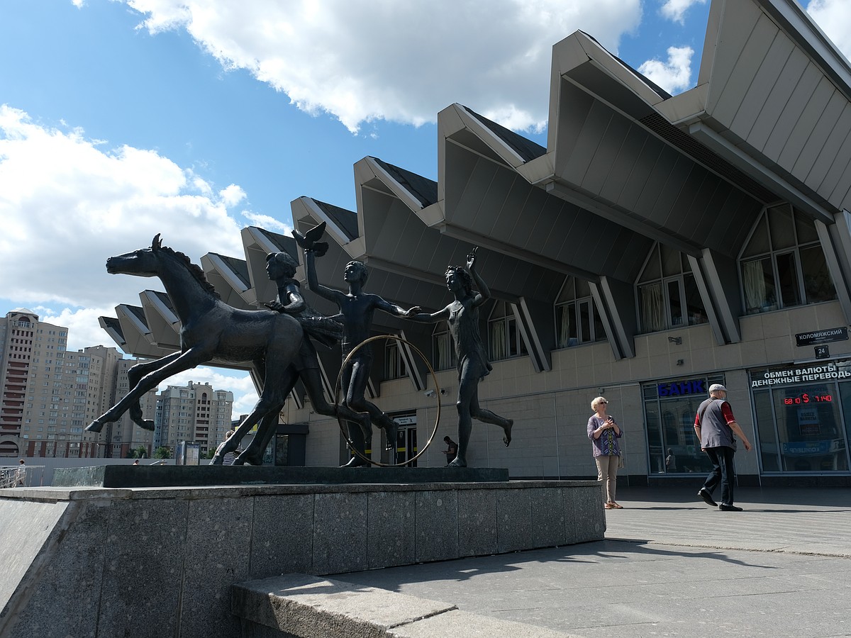 Станцию метро «Пионерская» в Петербурге закроют на ремонт с 24 июня - KP.RU