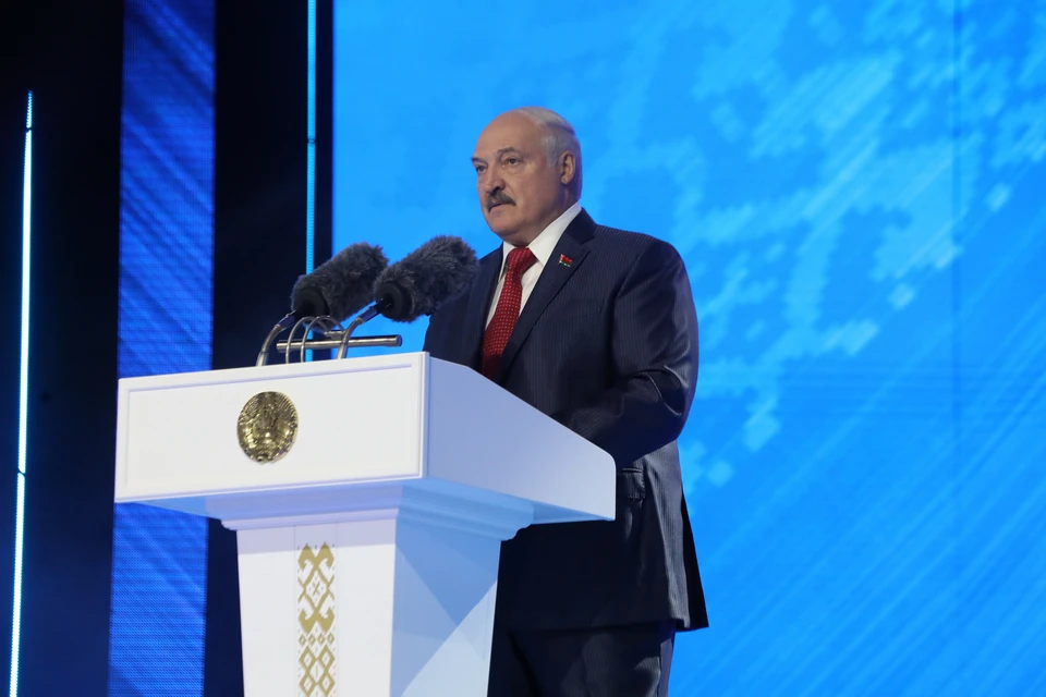 Лукашенко: «переполох в России напряг очень серьезно»