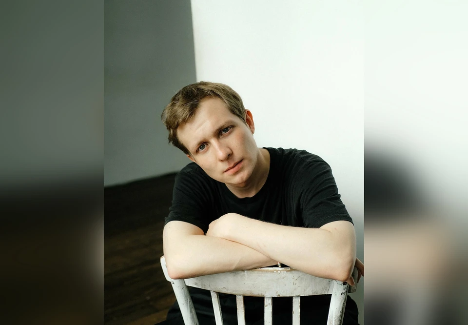 В новом фильме тольяттинский актер исполнил роль сына соседки по даче Славика. Фото: пресс-служба телеканала ТНТ