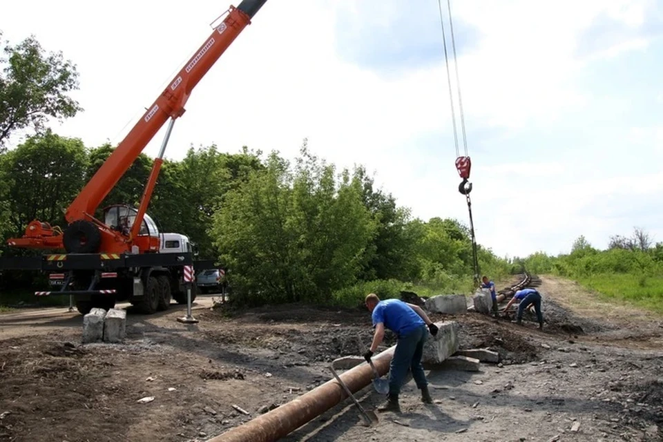 Инфраструктура жилищно-коммунального хозяйства в Республике сильно изношена. Фото: МЧС ДНР