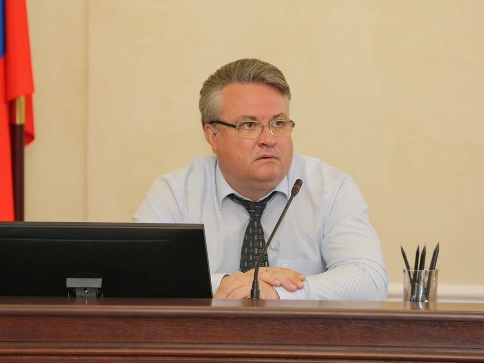 Вадим Кстенин поручил ускорить подготовку к возведению ФОКа на бульваре Пионеров.