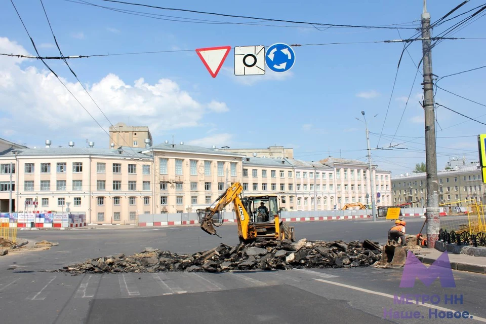 Площадь Свободы в Нижнем Новгороде перекрыли. Фото: телеграм-канал «Метро НН»