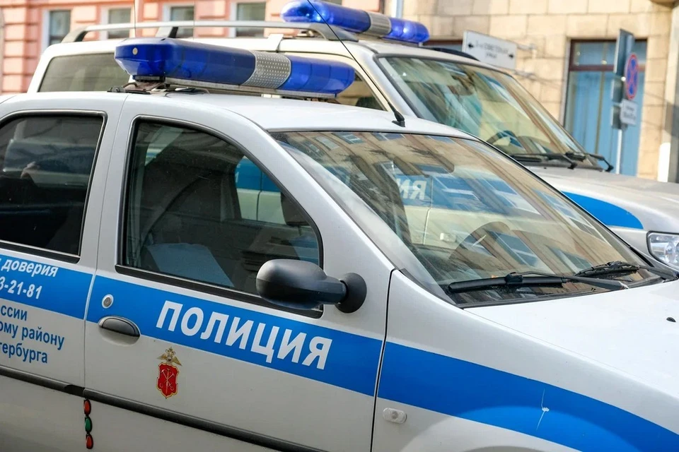 Ночью 19 июля в отделении банка в Санкт-Петербурге прогремел взрыв.