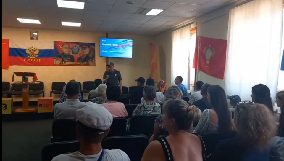 Юнармейцы провели встречу с ветераном Афганской войны. Фото: Юнармия Херсонской области