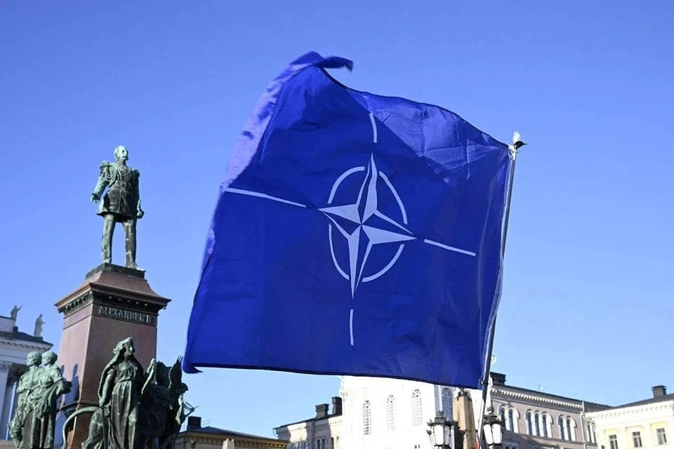 Экс-разведчик США Риттер: в НАТО напуганы разгромом ВСУ и риском обвала фронта