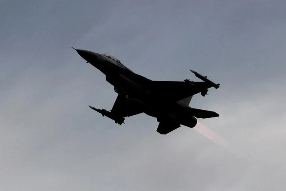 Белый дом: обучение украинских летчиков пилотированию F-16 начнется в скором времени