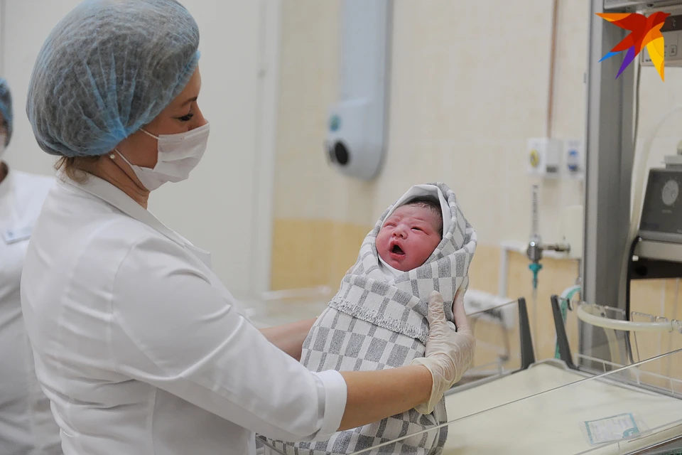 В Мурманской области за полгода провели 293 полных циклов ЭКО семьям, которые страдают бесплодием.