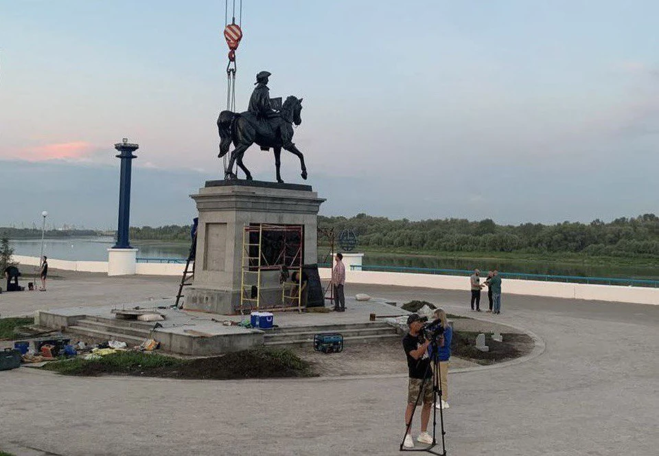 Фото: телеграм-канал "Мэр Омска Сергей Шелест"
