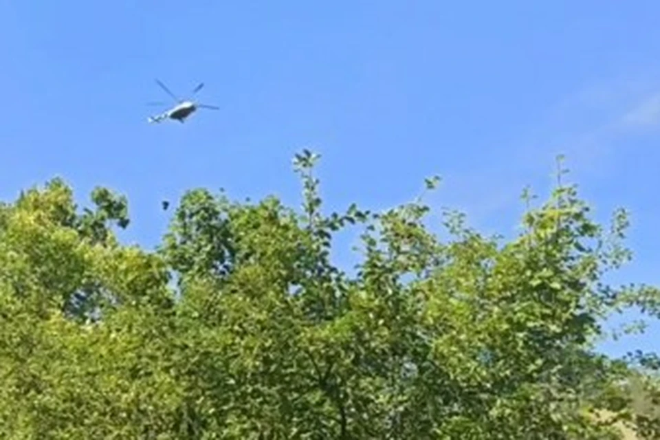 К тушению пожара в Жигулевске привлечен вертолет из Казани. Фото: МЧС Самарской области