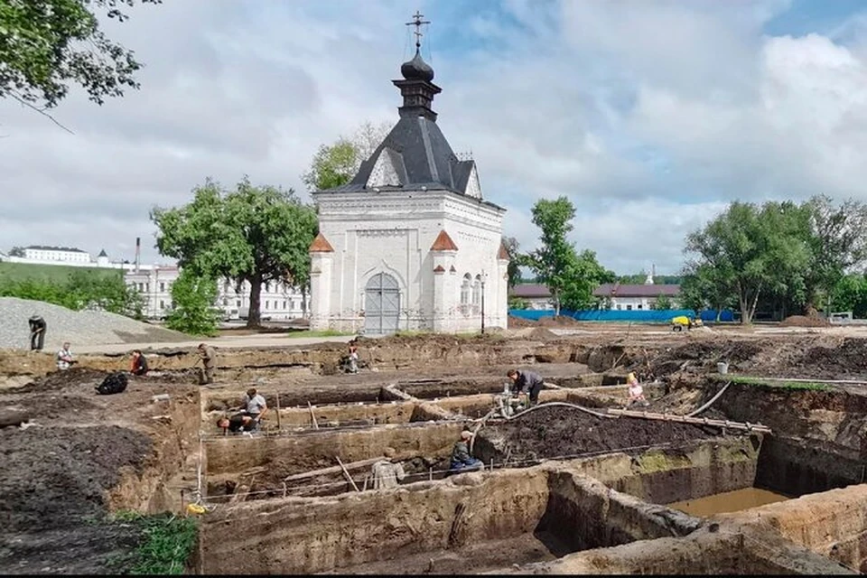 Этим летом в Александровском саду Тобольска проходили археологические раскопки. Фото: Тобольская комплексная научная станция УрО РАН.