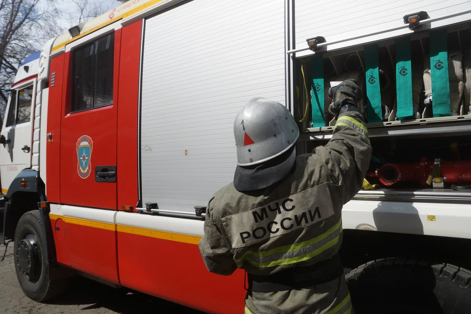 На месте происшествия задействовали 14 человек и 4 единицы техники