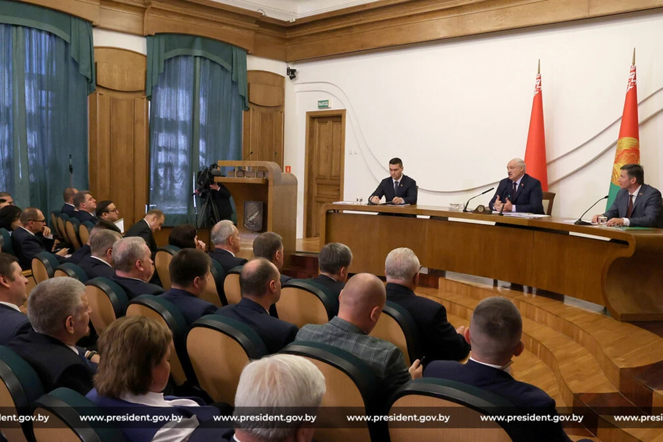 Лукашенко сказал, что будет чаще приезжать в вузы. Фото: president.gov.by