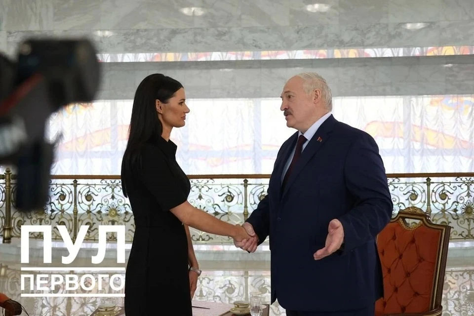 Диана Панченко во время встречи с президентом Беларуси Александром Лукашенко. Фото: телеграм-канал "Пул Первого".