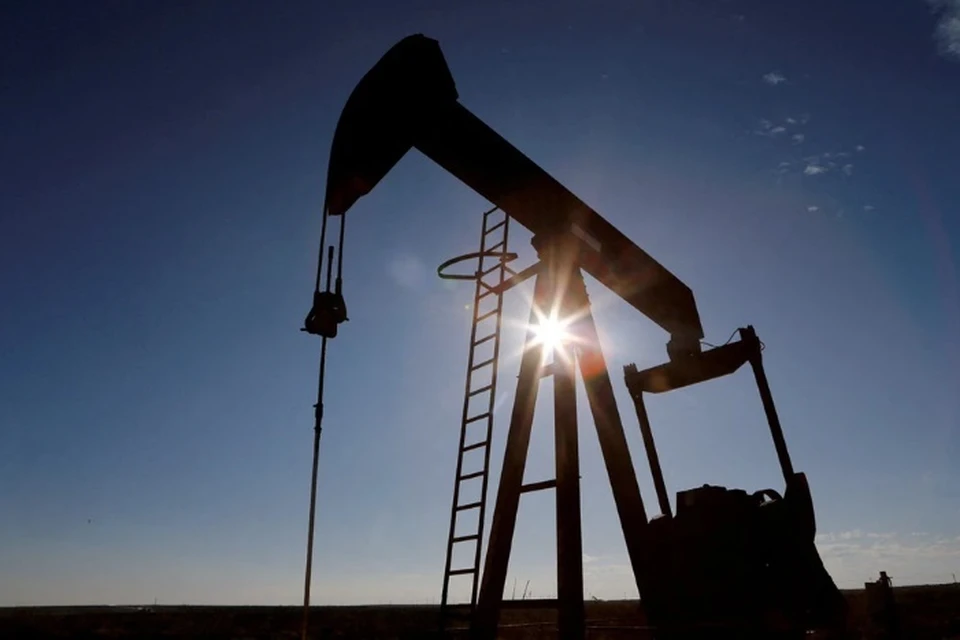 Саудовская Аравия продлит сокращение добычи нефти до конца года