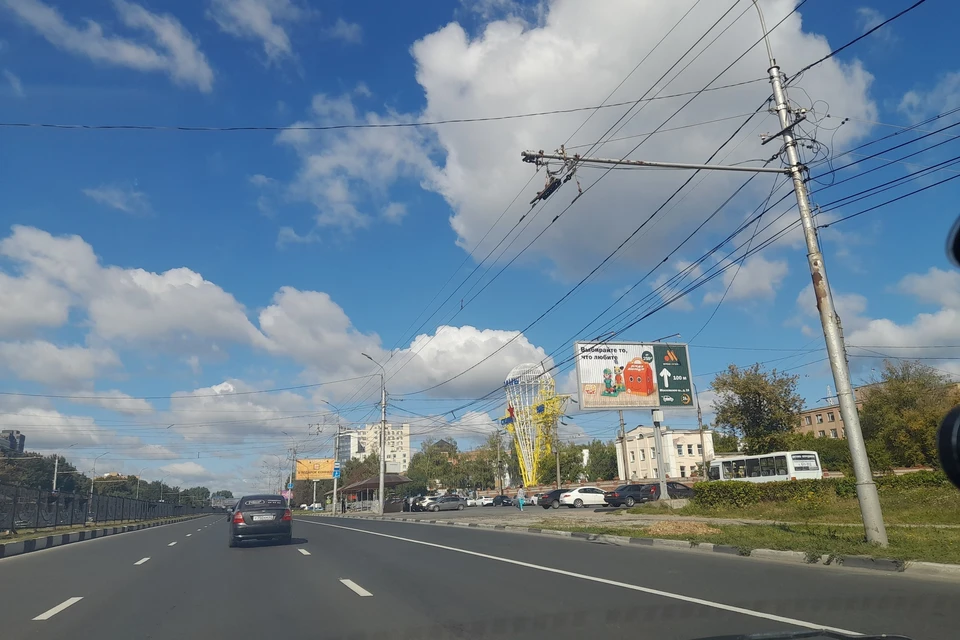 О продлении выделенной полосы на Московском шоссе сообщили рязанские водители. Фото: vk.com/autoblogrzn62