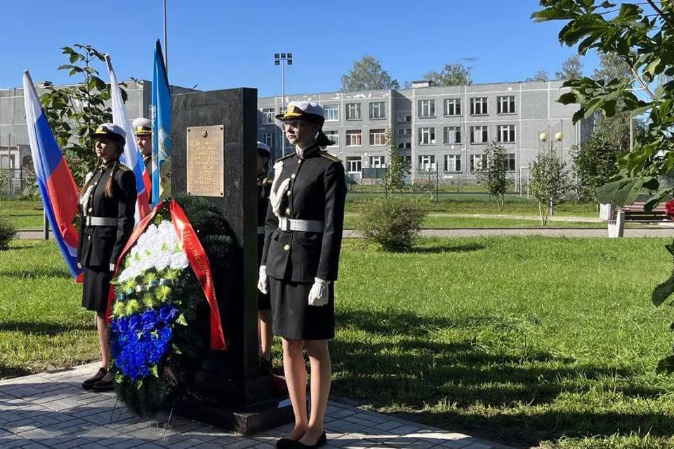Памятный знак воинам 114-й Иркутско-Свирской дивизии возвели в Лодейном Поле