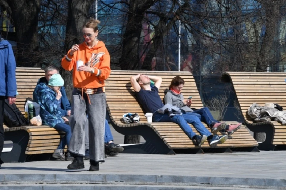 При этом климатическая норма для Татарстана в первый месяц осени составляет +13,5 градуса.
