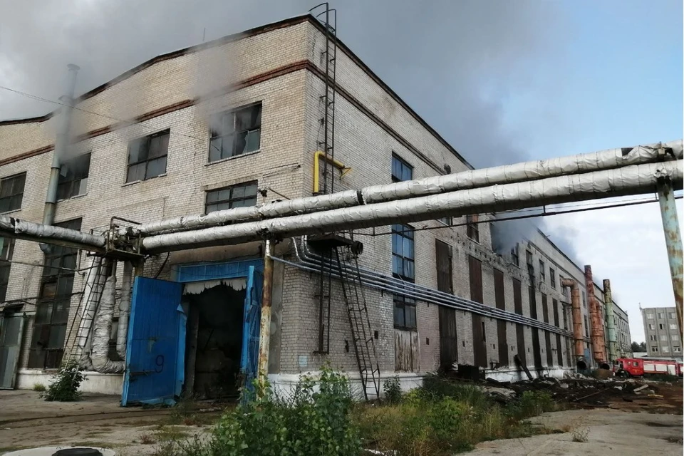 О том, что масло в подвалах может загореться, предупреждали еще два года назад владельцы Кировского рынка