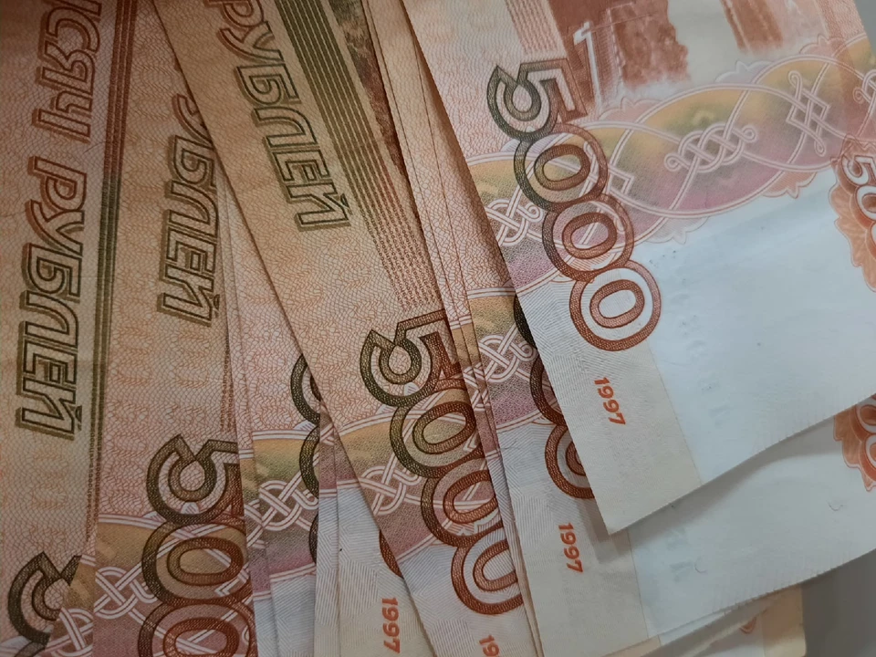 Жительница Нефтеюганска лишилась больше 150 тысяч рублей, переведя деньги мошенникам