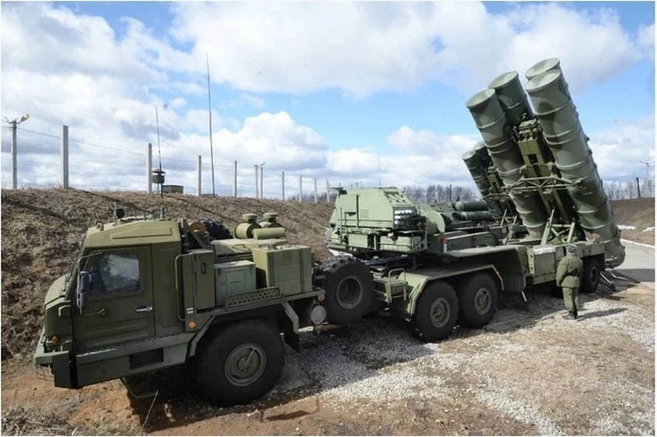 Российские средства ПВО сбили четыре украинские ракеты над Мелитополем