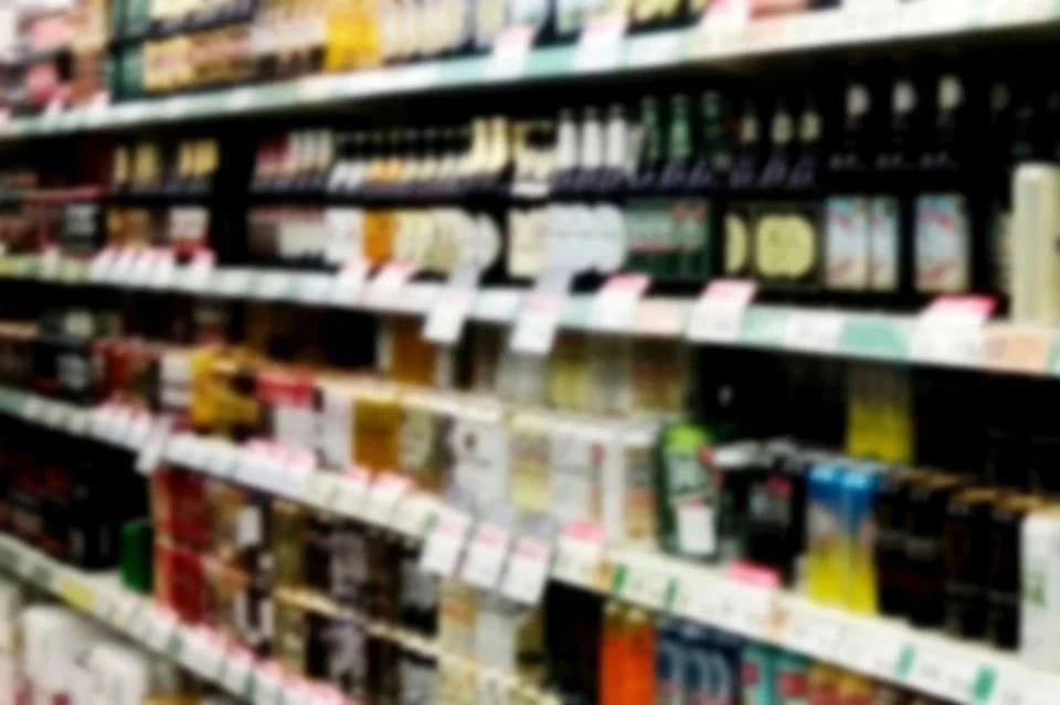 Бабушка занималась незаконной продажей алкоголя в Липецкой области