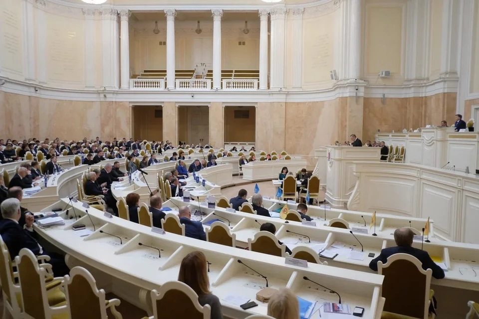 В Петербурге планируют значительно урезать сроки обсуждений Генплана, ППТ и ПЗЗ.