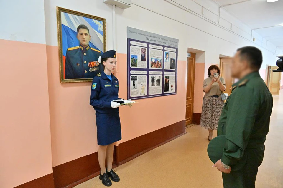 Герои России провели классные часы в школах Хабаровска Фото: администрация Хабаровска