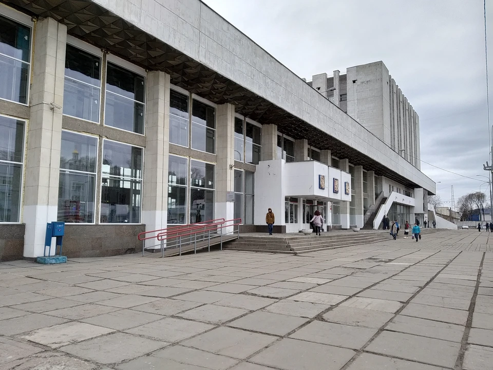 Вокзал.
