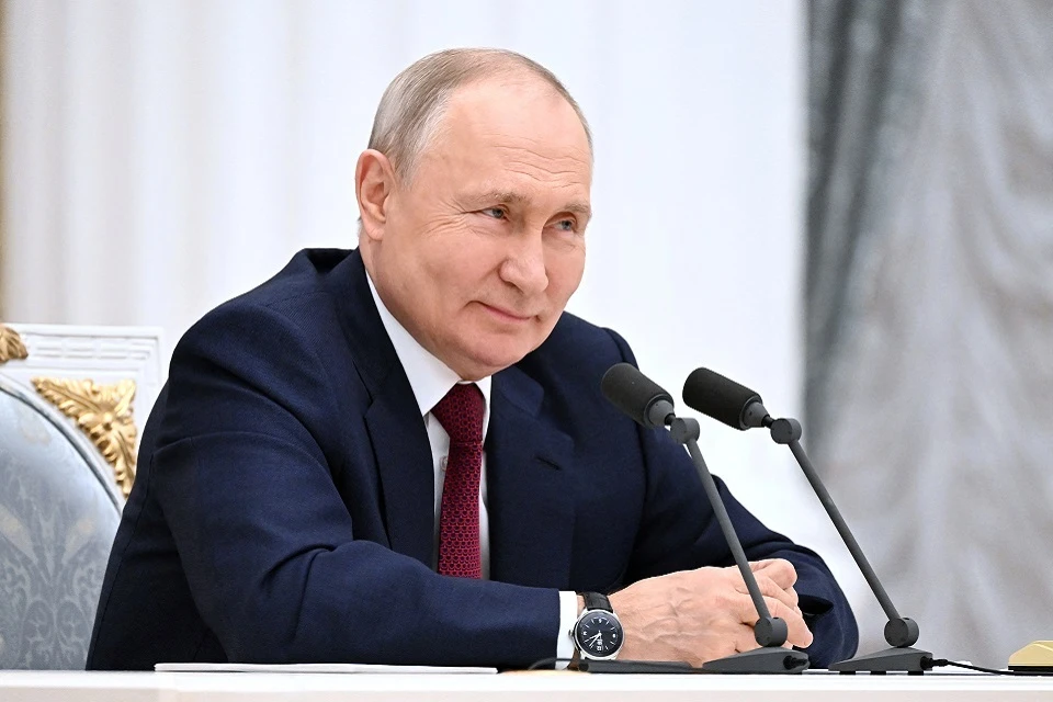 Путин: Россия и Киргизия активно переходят на национальные валюты в торговле