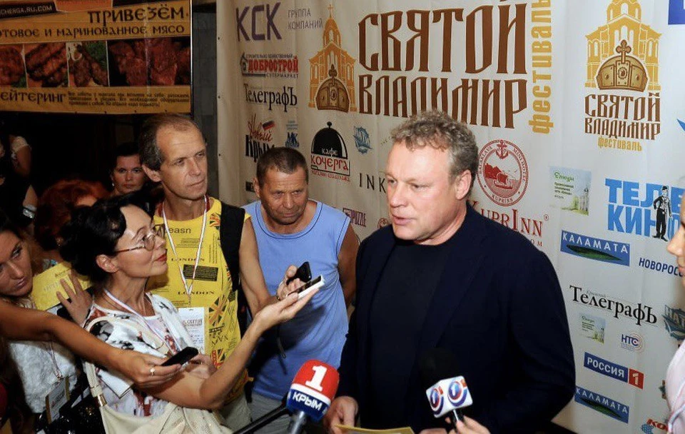 Вручать награды будут известные артисты Сергей Жигунов, Михаил Мамаев, Наталья Бондарчук. Фото: st-vladimir.ru