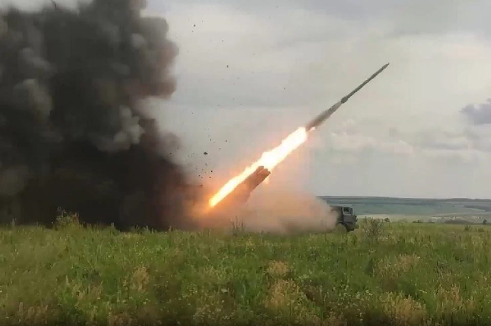 На Донбассе продолжаются ожесточенные бои. Фото: скриншот с видео Минобороны России