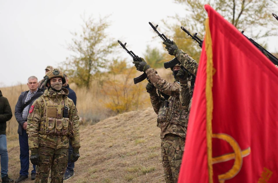 В мемориальном комплексе «Линия Вотан» состоялось перезахоронение останков воинов. Фото - телеграм-канал Галины Данильченко