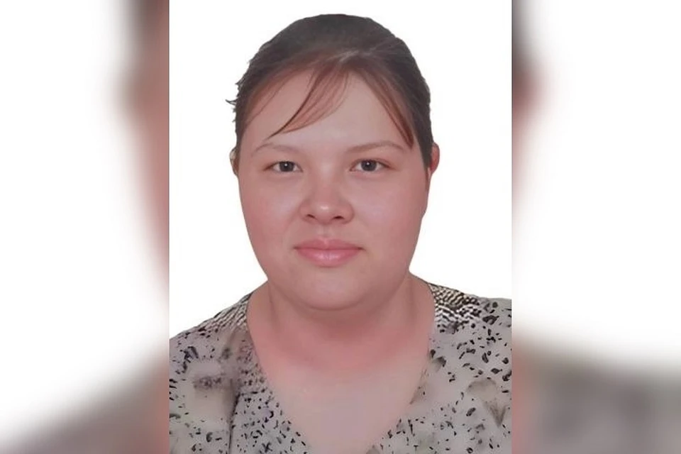 В день исчезновения женщина была одета в оранжевую куртку, зеленую футболку и черные колготки. Фото: «ЛизаАлерт»