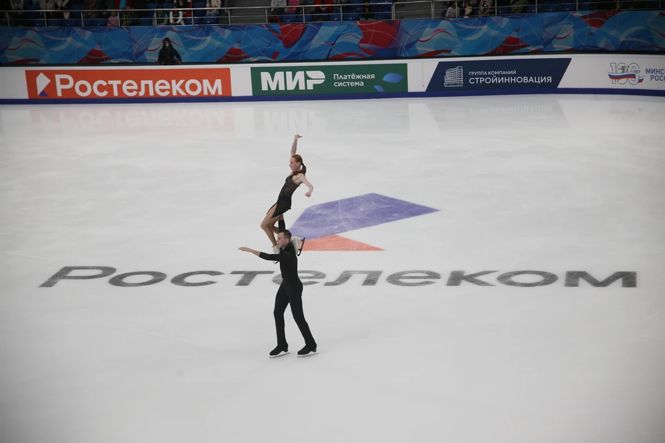 В Красноярске фигуристы Бойкова и Козловский выиграли этап Гран-при России