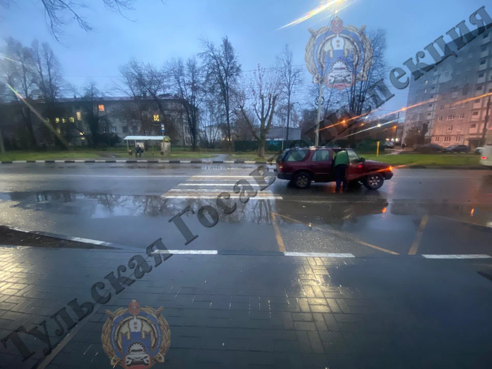 В Новомосковске автомобиль Chevrolet сбил 58-летняя женщина