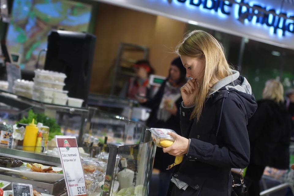 Уральцы рассказали, что из-за повышения цен на продукты их семьям пришлось урезать бюджет