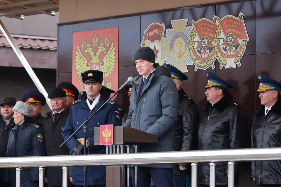 Губернатор Павел Малков поздравил рязанское училище ВДВ с юбилеем.
