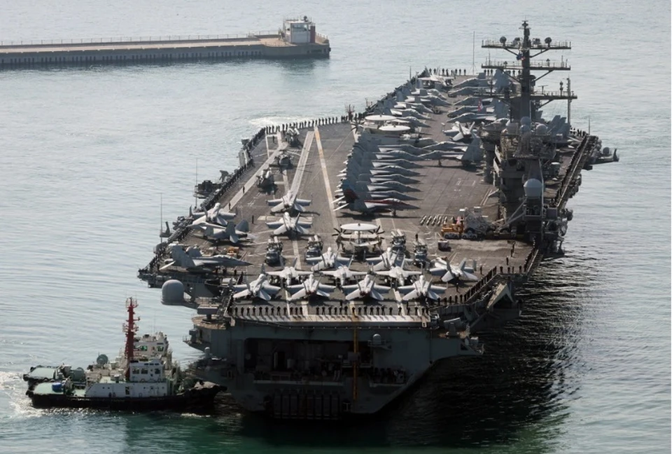 Yonhap: атомный авианосец ВМС США зашел в южнокорейский порт