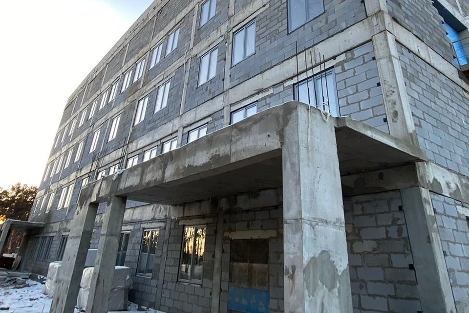 Строительство поликлиники в Качуге завершится в 2024 году