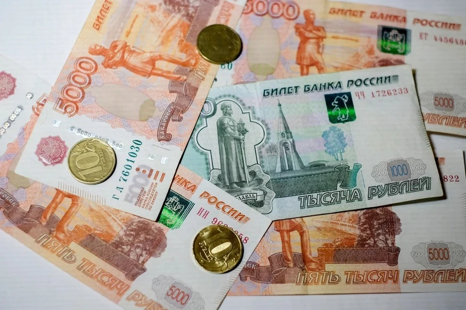 Минимальную зарплату в Ленобласти поднимут с 1 января 2024 года.