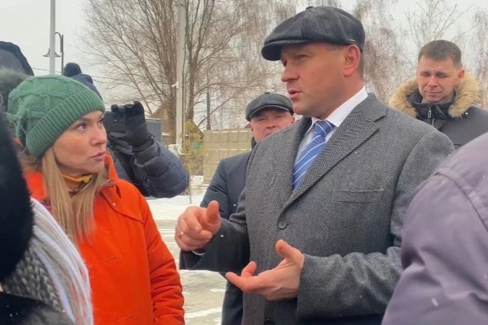 На встрече граждане попросили благоустроить парк на ул. Илекской