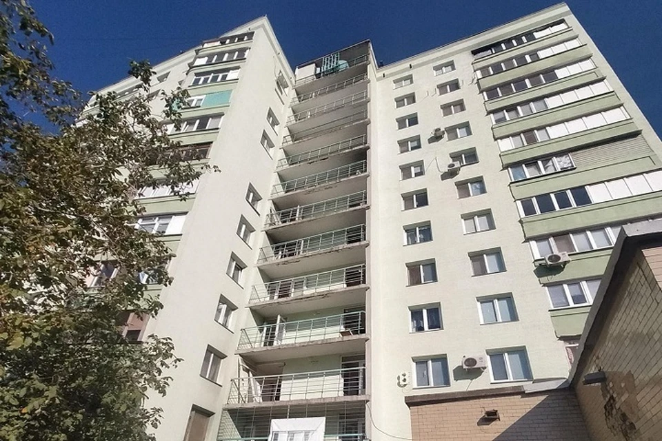 В Орджоникидзевском районе завершается восстановление многоквартирного дома. Фото: Администрация города Мариуполя