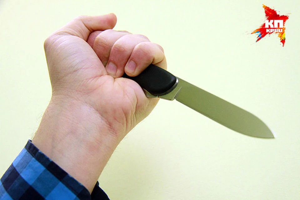 Полицейские задержали 44-летнего мужчину, порезавшего 26-летнюю сожительницу.