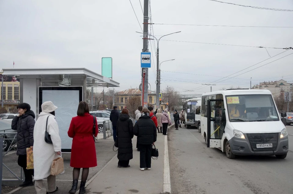 Каркас большинства павильонов уже собрали, но основные элементы смонтировали еще не везде