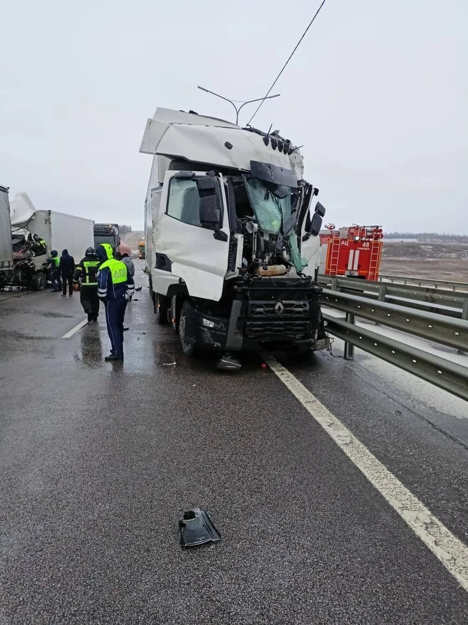 Под Воронежем из-за ДТП с ранеными перекрыли участок трассы «Дон» - KP.RU